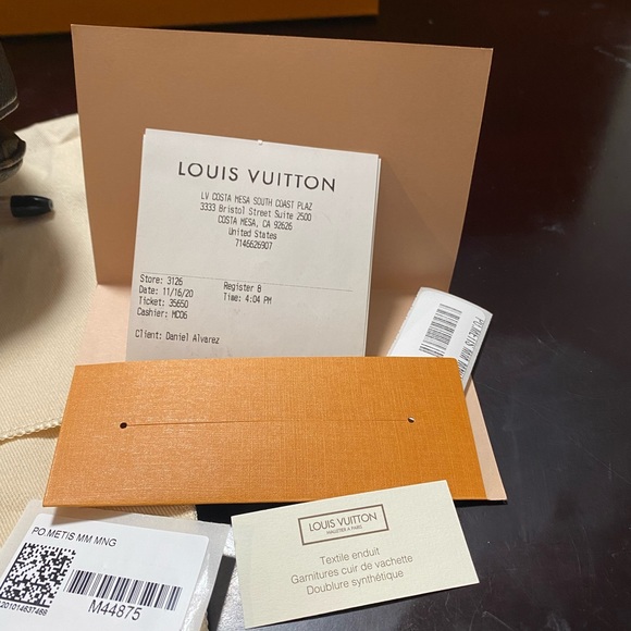 ❌❌❌❌SOLD❌❌❌❌LV Pochette Métis!! - Picture 7 of 17